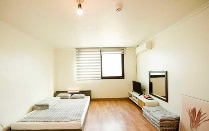 Imagen de la habitación del Hotel Eurwangni Marine Camp Pension. Foto 15