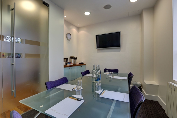 Imagen de los interiores del Hotel Euston Square. Foto 15