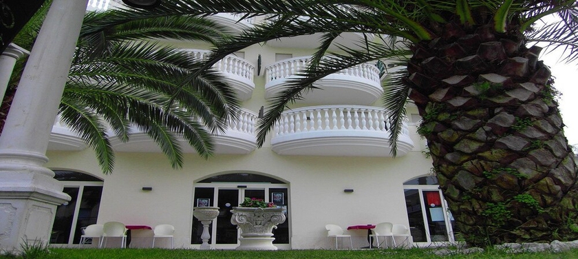 Imagen general del Hotel Eva, Alba Adri&aacute;tica. Foto 2