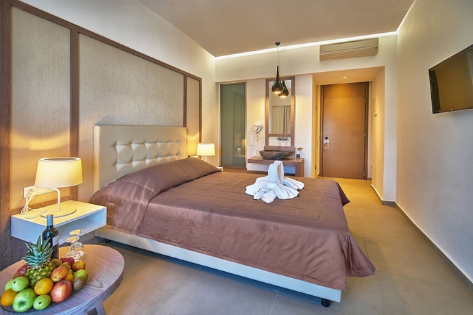 Imagen de la habitación del Hotel Eva Bay On The Beach Adults Only. Foto 7