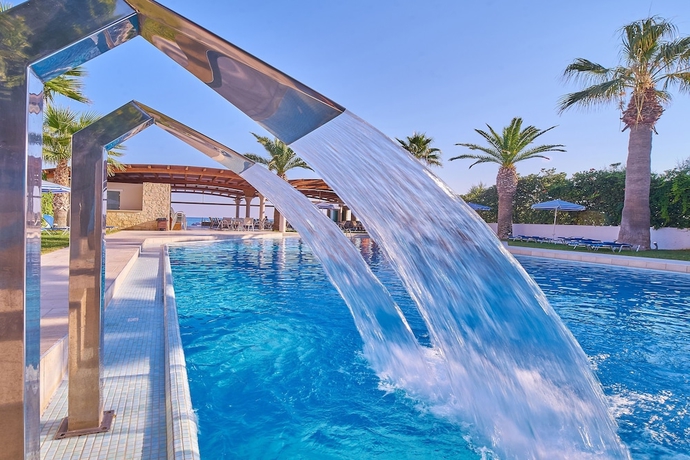Imagen de la piscina del Hotel Eva Bay On The Beach Adults Only. Foto 17