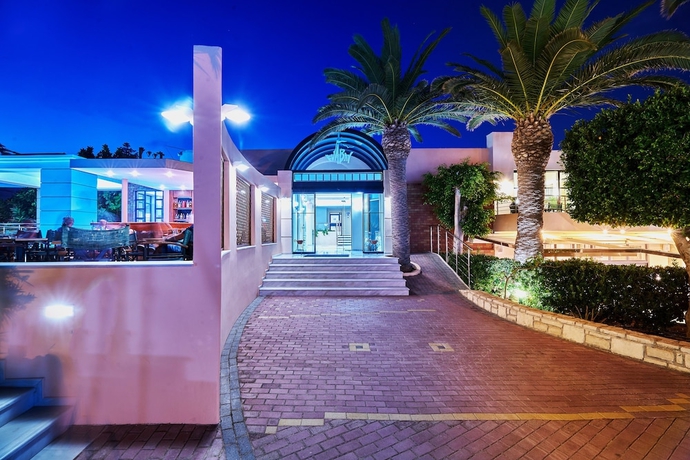Imagen general del Hotel Eva Bay On The Beach Adults Only. Foto 3