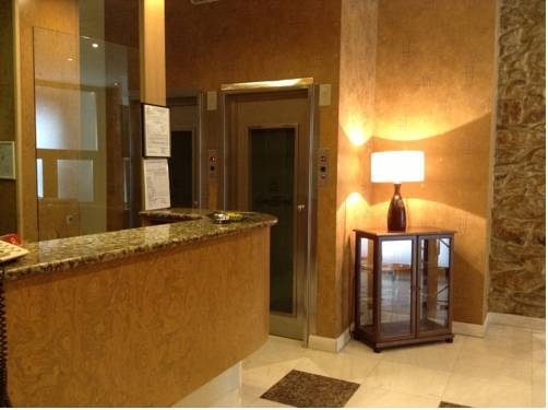 Imagen general del Hotel Eva Hotel Piraeus. Foto 4