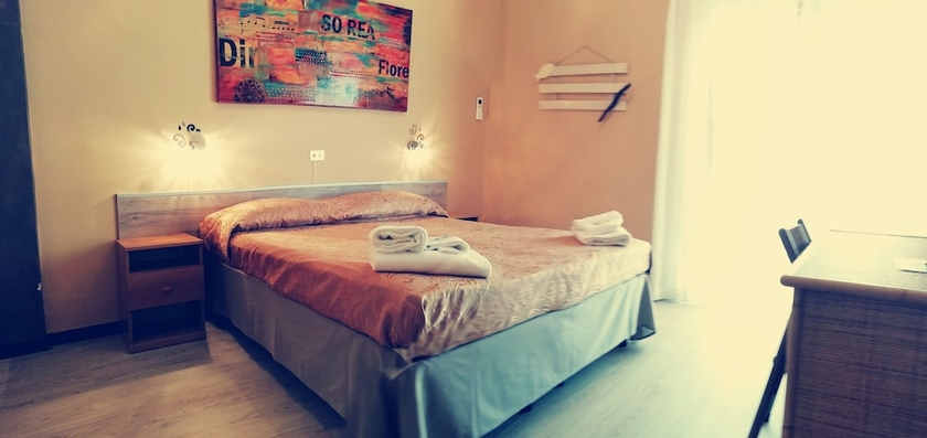Imagen de la habitación del Hotel Eva La Romantica. Foto 9