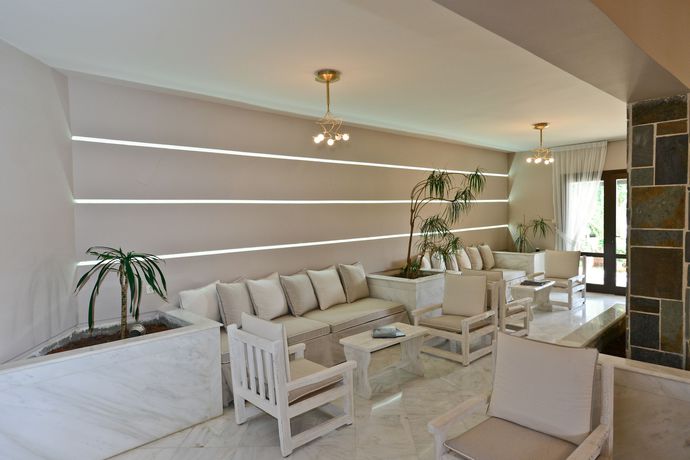 Imagen de los interiores del Hotel Eva Mare Hotel & Suites - Adults only. Foto 7