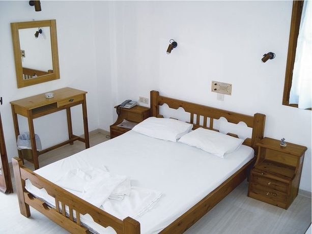Imagen general del Hotel Eva Marina Hotel. Foto 1