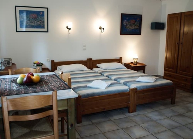 Imagen de la habitación del Hotel Eva Suites. Foto 8
