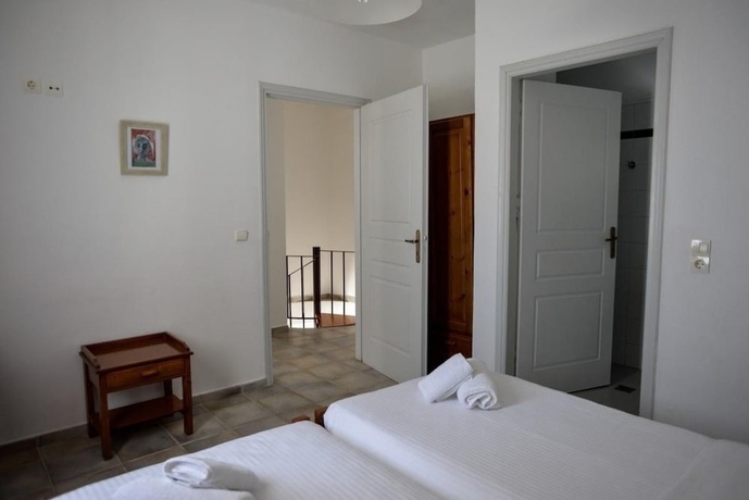 Imagen de la habitación del Hotel Eva Suites. Foto 9