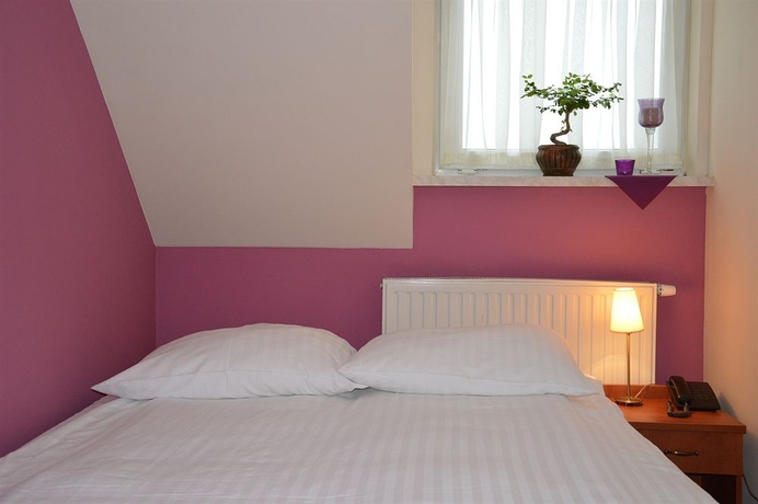 Imagen de la habitación del Hotel Eva, Zwierzyniec. Foto 4