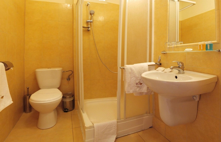 Imagen de la habitación del Hotel Eva, Zwierzyniec. Foto 5