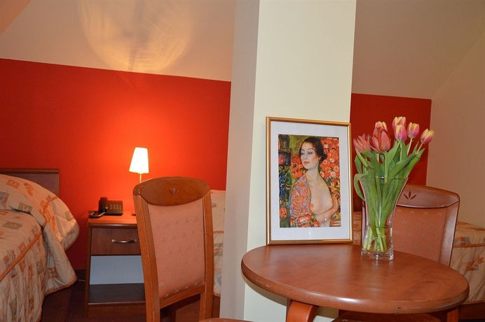 Imagen de la habitación del Hotel Eva, Zwierzyniec. Foto 6