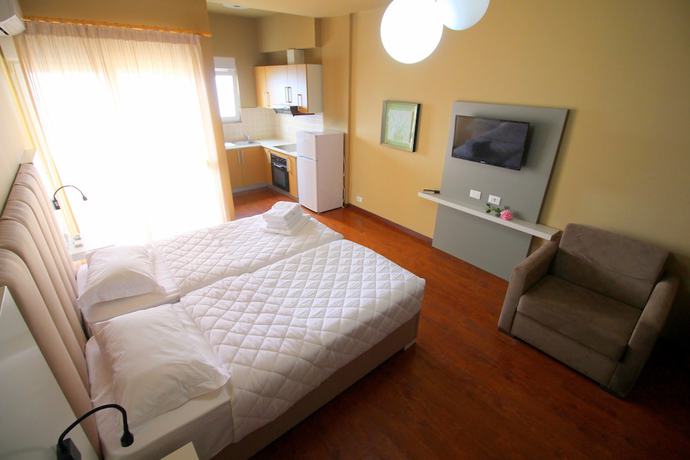 Imagen de la habitación del Hotel Eval Sarande. Foto 8