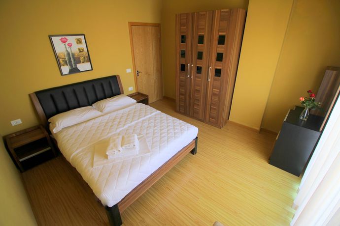 Imagen de la habitación del Hotel Eval Sarande. Foto 13