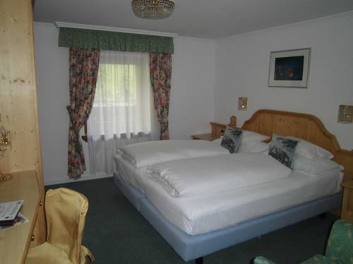 Imagen de la habitación del Hotel Evaldo. Foto 4