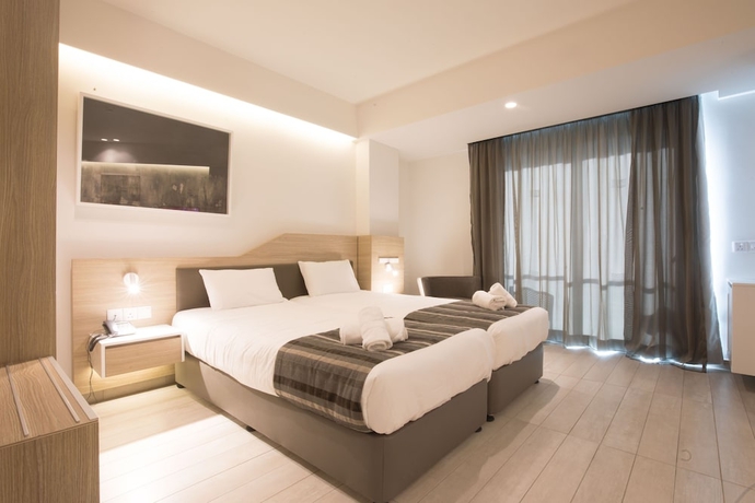 Imagen de la habitación del Hotel Evalena Beach. Foto 9