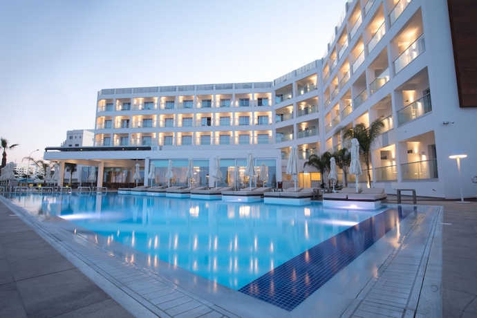 Imagen general del Hotel Evalena Beach. Foto 1