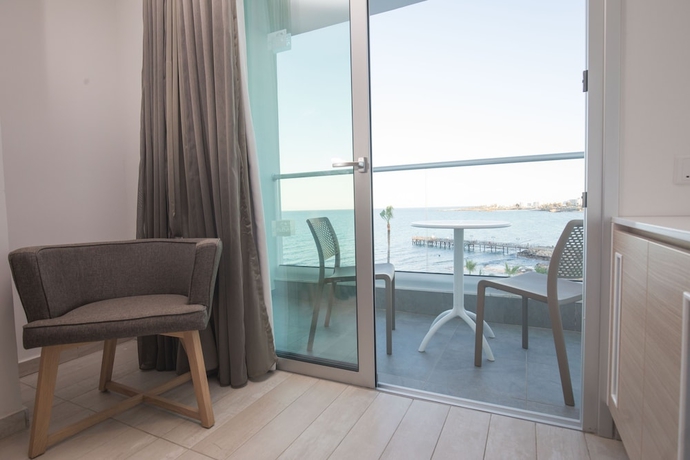 Imagen de la habitación del Hotel Evalena Beach. Foto 16