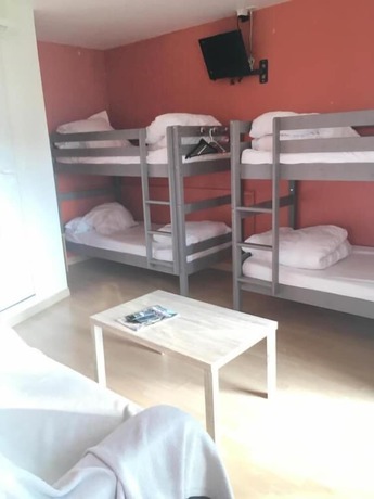 Imagen de la habitación del Hotel Evan. Foto 7