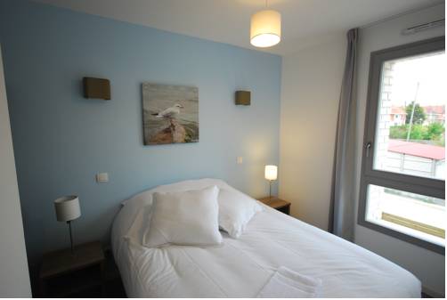 Imagen de la habitación del Hotel Evancy Bray-dunes. Foto 9