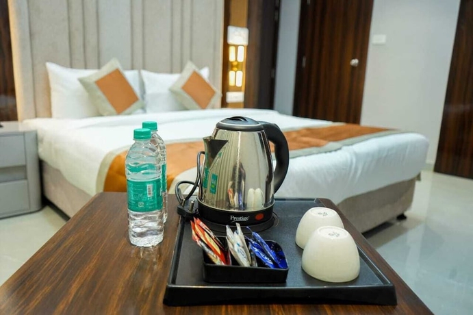 Imagen de la habitación del Hotel Evara Inn. Foto 10