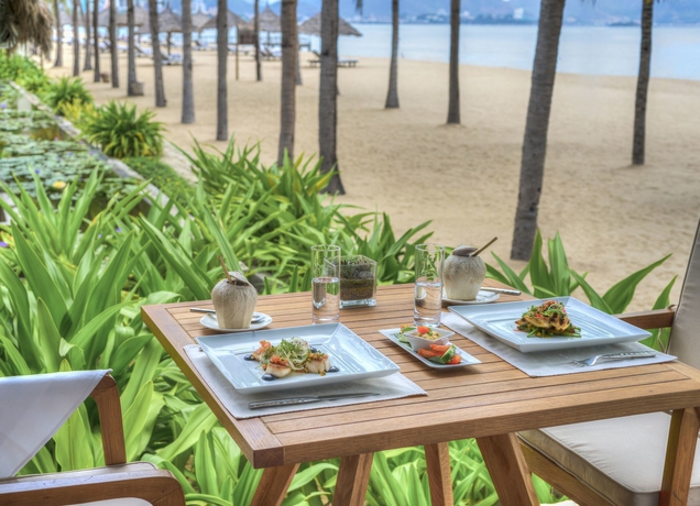 Imagen del bar/restaurante del Hotel Evason Ana Mandara Nha Trang. Foto 5