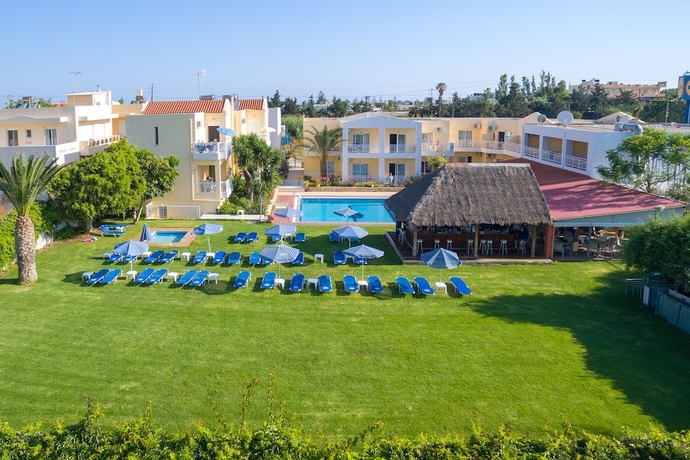 Imagen de la piscina del Hotel Evelin, Rethymnon. Foto 19