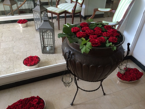 Imagen de los interiores del Hotel Eveline Portosole. Foto 19