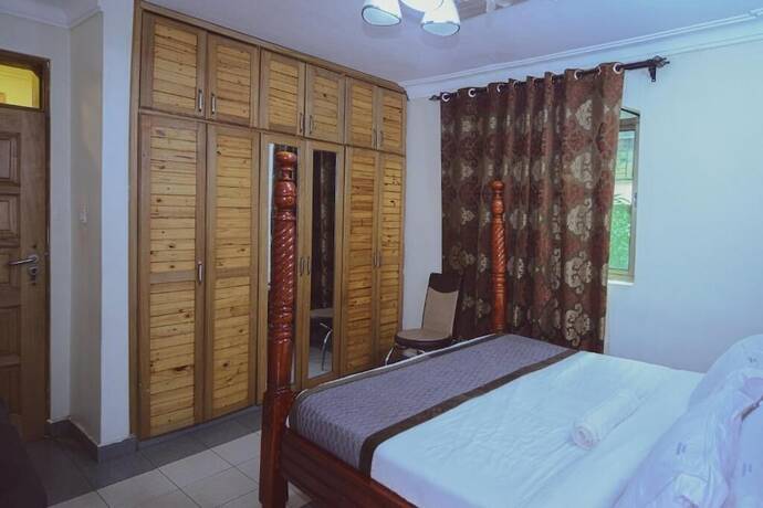 Imagen de la habitación del Hotel Evelyn Apartments. Foto 16