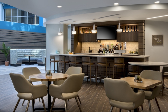 Imagen del bar/restaurante del Hotel Even Pittsburgh Downtown, An Ihg. Foto 4