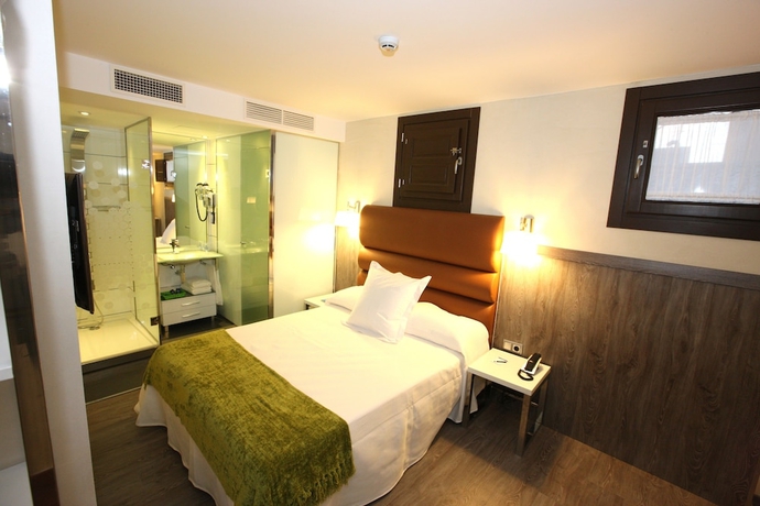 Imagen de la habitación del Hotel Evenia Alcalá Boutique. Foto 10
