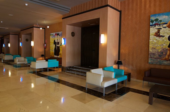 Imagen de los interiores del Hotel Evenia Olympic Palace. Foto 6