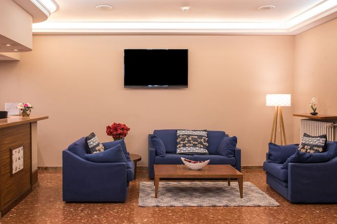 Imagen de los interiores del Hotel Evenia Oros. Foto 18