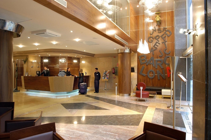 Imagen de los interiores del Hotel Evenia Rossello. Foto 13