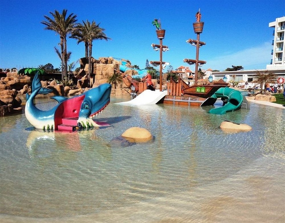 Imagen de la piscina del Hotel Evenia Zoraida Garden. Foto 12