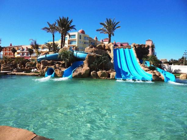 Imagen de la piscina del Hotel Evenia Zoraida Resort. Foto 17