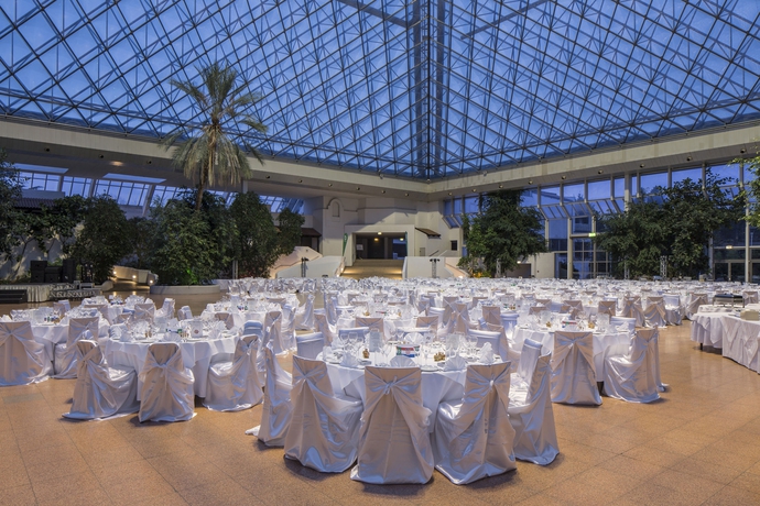 Imagen de los interiores del Hotel Eventhotel Pyramide. Foto 10