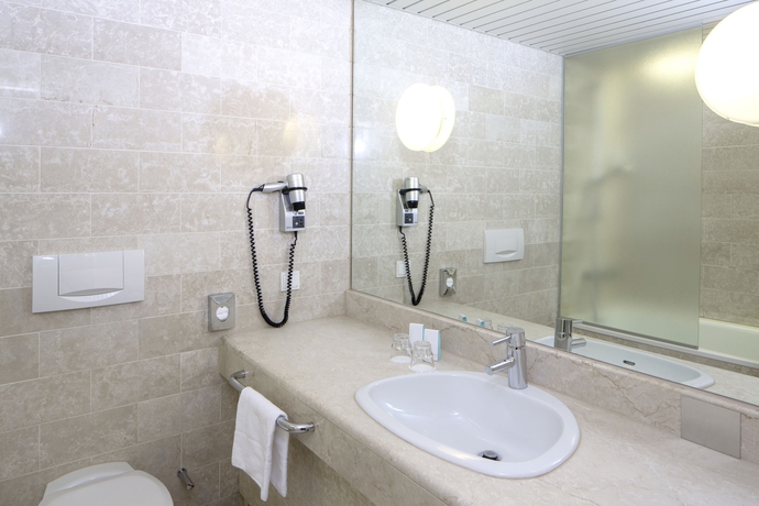 Imagen de la habitación del Hotel Eventhotel Pyramide. Foto 5