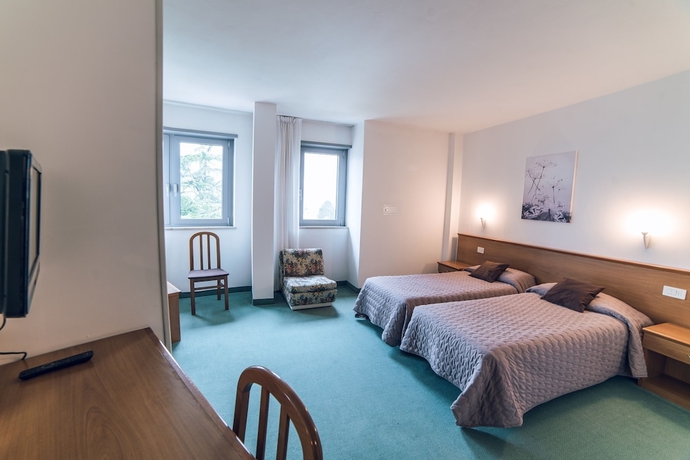 Imagen de la habitación del Hotel Everest Arco. Foto 8