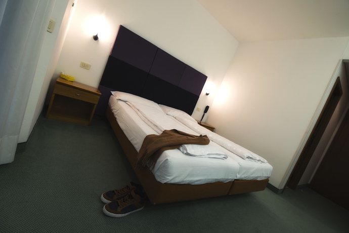 Imagen de la habitación del Hotel Everest Arco. Foto 9