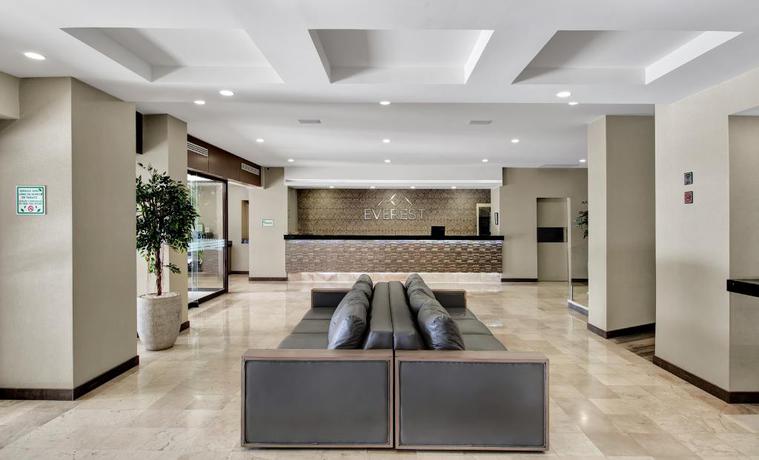 Imagen de los interiores del Hotel Everest, Ciudad Victoria. Foto 14