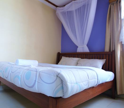 Imagen de la habitación del Hotel Everest House. Foto 10
