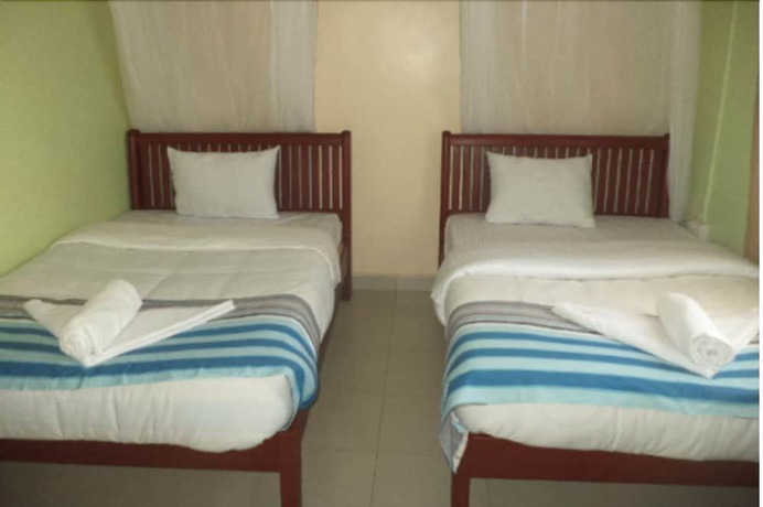 Imagen de la habitación del Hotel Everest House. Foto 12