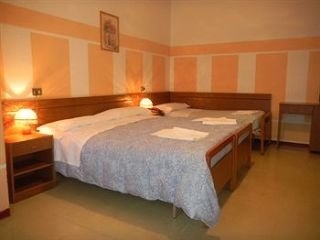 Imagen de la habitación del Hotel Everest, Lizzano in Belvedere. Foto 5