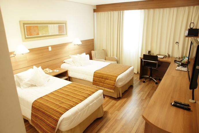 Imagen de la habitación del Hotel Everest Porto Alegre. Foto 10