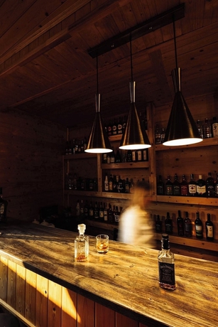 Imagen del bar/restaurante del Hotel Everest Rest House. Foto 2