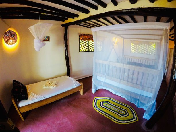 Imagen de la habitación del Hotel Evergreen Bungalows. Foto 19