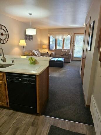 Imagen general del Hotel Evergreen Hill Condominiums. Foto 12