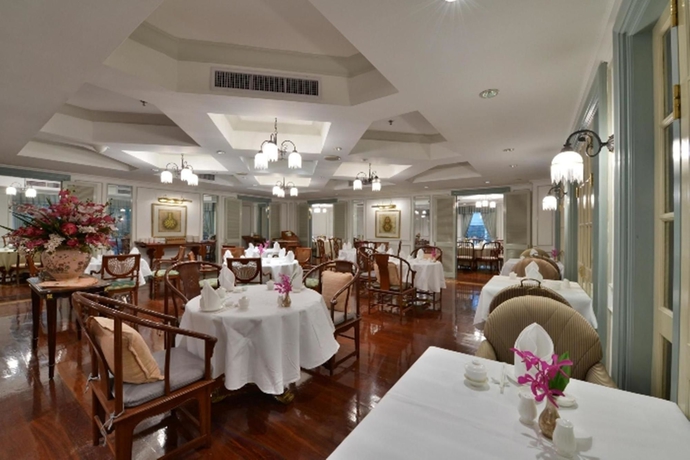 Imagen del bar/restaurante del Hotel Evergreen Laurel Bangkok. Foto 2