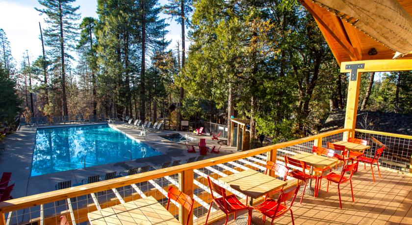 Imagen de la piscina del Hotel Evergreen Lodge Yosemite. Foto 12