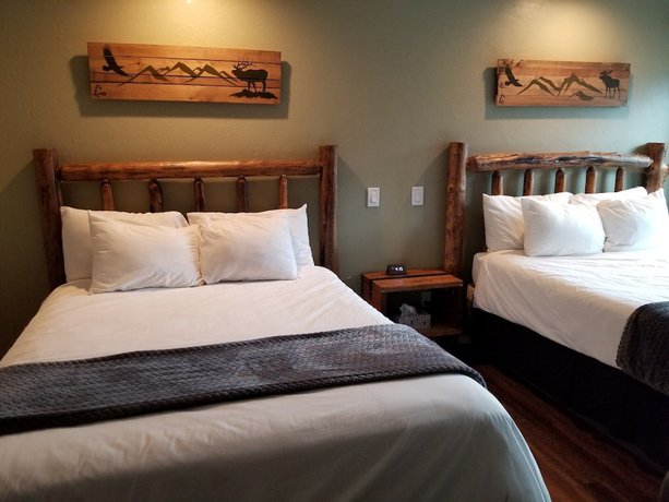 Imagen de la habitación del Hotel Evergreen Motel. Foto 4